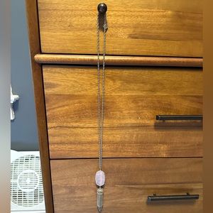 Kendra Scott long pendent necklace